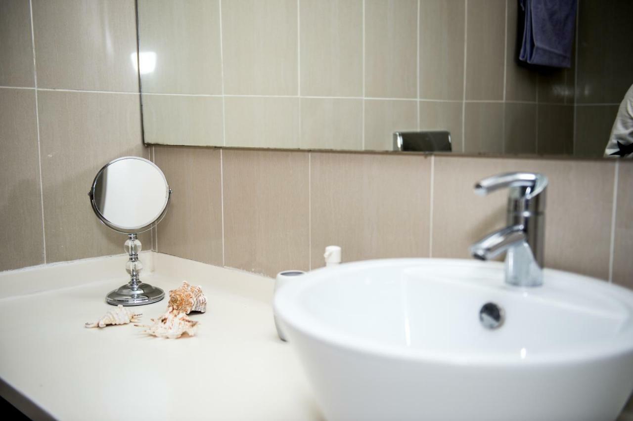 Sophia Court Apartment Ларнака Екстериор снимка