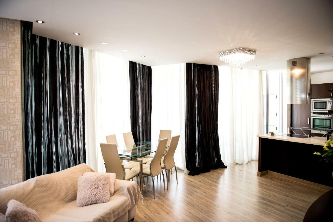 Sophia Court Apartment Ларнака Екстериор снимка